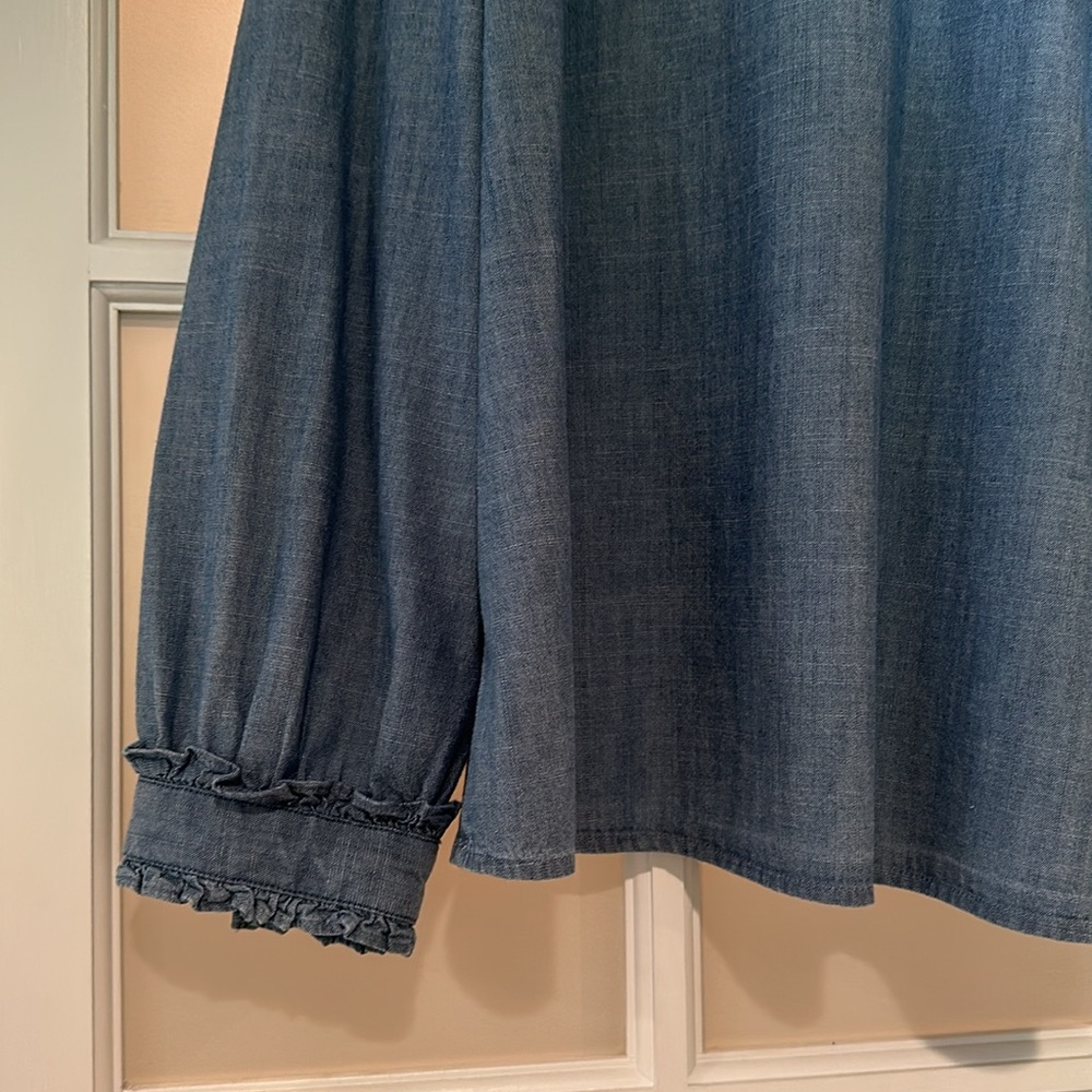 J.Crew Ruffle Top XL - Picture 3 of 7